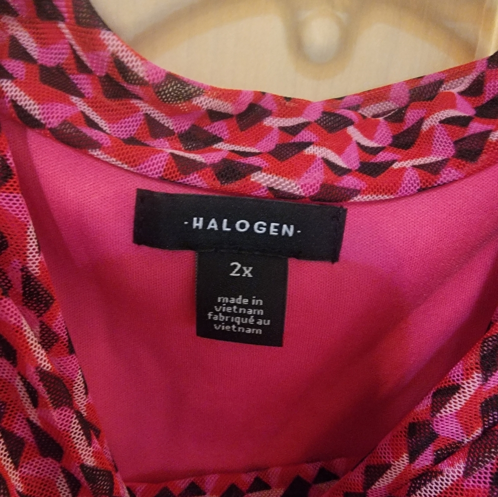 Womens Plus Sz 2X Halogen Sleeveless Hot Pink And Black Geometric Shirt - Picture 5 of 6